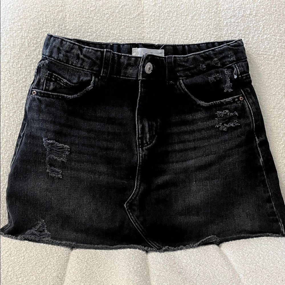 Zara Black Distressed Mini Skirt